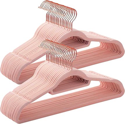 Vješalice od ružičastog baršuna, 30 komada